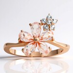 Anello in argento con Quarzo Rosa