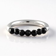 Anello in argento con Spinello Nero