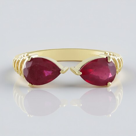 Anello in oro con Rubino del Madagascar (Ornaments by de Melo)
