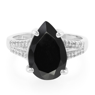 Anello in argento con Spinello Nero
