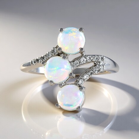 Anello in argento con Opale di Welo