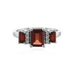 Zilveren ring met een Mozambique granaat