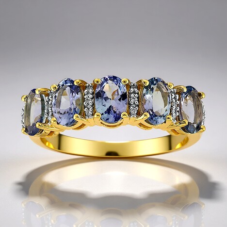 Anello in oro con Tanzanite Lilla