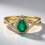 Anello in oro con Smeraldo Zambia AAA