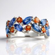 Anillo en oro con Zafiro azul de Tulear (de Melo Gold)