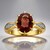 Anello in oro con Apatite Rossa
