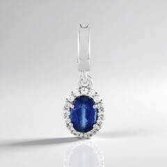 Ciondolo in argento con Cianite del Nepal