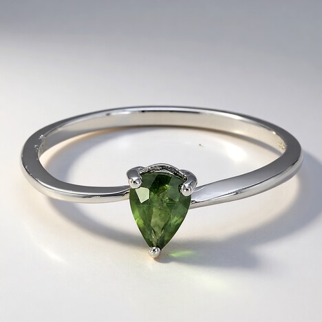 Anello placcato in platino con Zaffiro del Mozambico