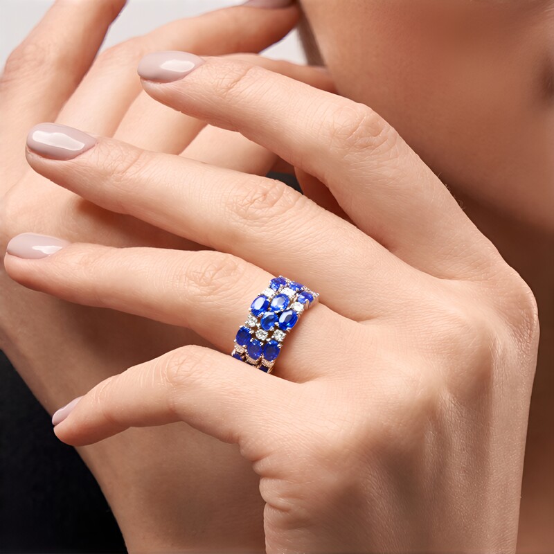 Anillo en plata con Cianita de Nepal