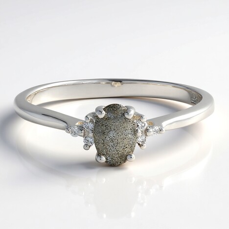 Anello in argento con Labradorite