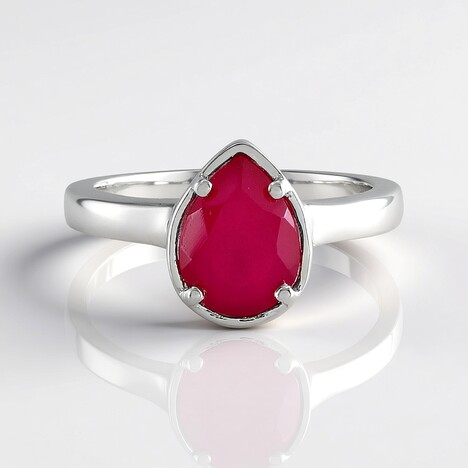 Anello in argento con Calcedonio Lampone
