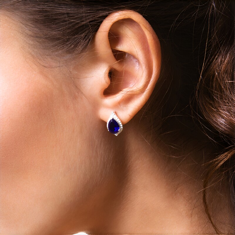 Orecchini in argento con Zaffiro Blu del Madagascar (de Melo Essence)