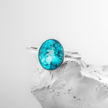 Anillo en oro con Apatita de Paraiba (CUSTODANA)