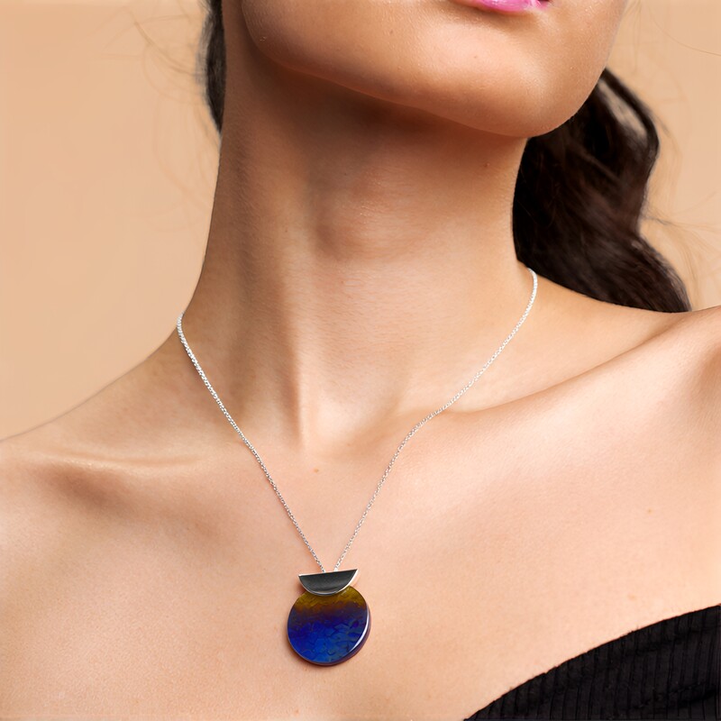 Titanhalskette (dagen)