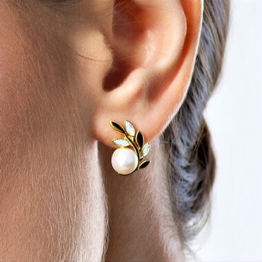 White Freshwater Pearl Silver Earrings (TPC)