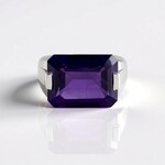 Anello in argento con Ametista Siberiana