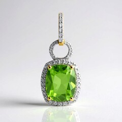 Ciondolo in oro con Peridoto Wagogo