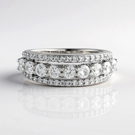 Anello in argento con Zircone
