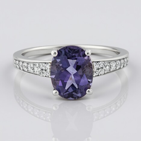 Anello in argento con Quarzo Mirtillo
