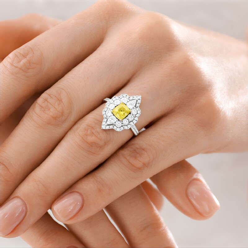 Gelber SI2 Brillant-Goldring (CIRARI)