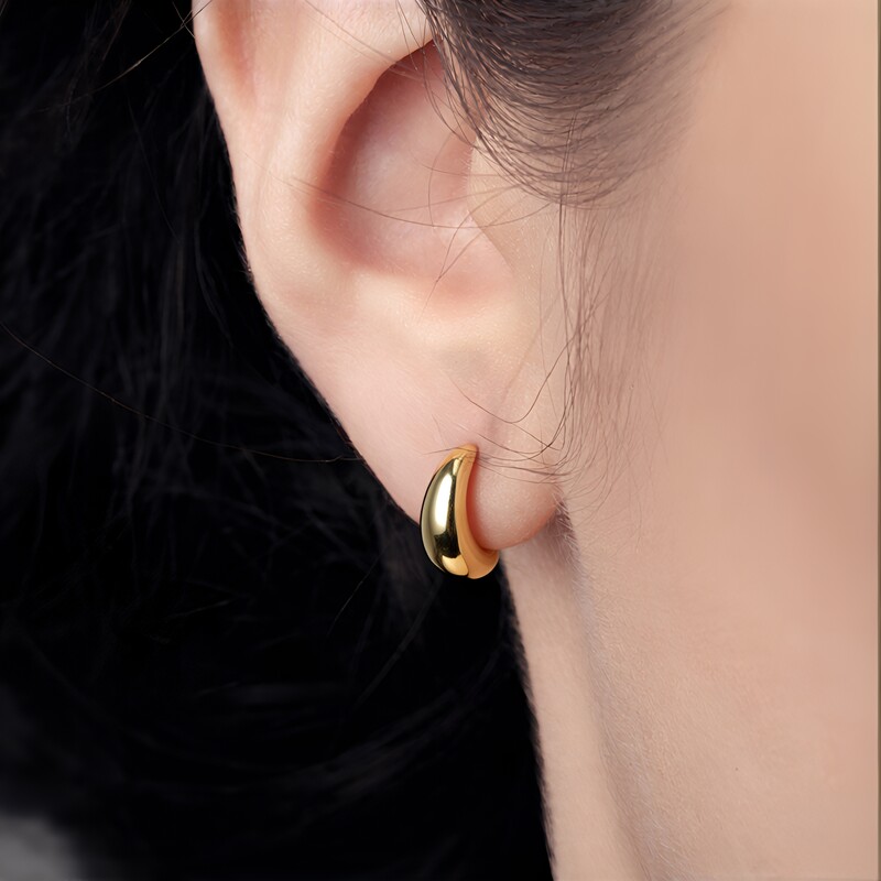 Zilveren oorbellen (Adela Silber)