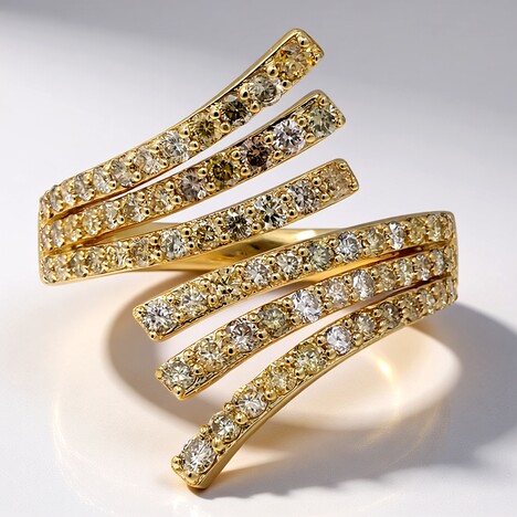 Anello in oro con Diamante Fancy SI2 (CIRARI)