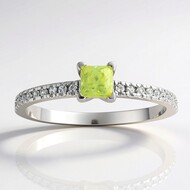 Anello in argento con Sfene
