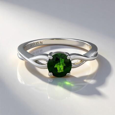 Anello in argento con Diopside Russo