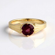 Anello in argento con Granato Magenta