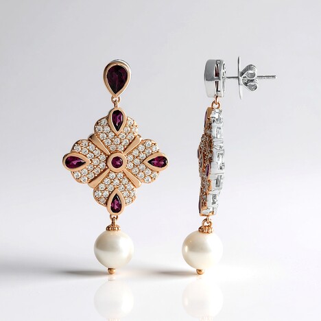 Boucles d'oreilles en argent et Perle blanche de culture d'eau douce (Dallas Prince Designs)
