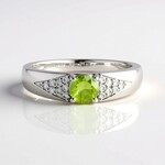 Anello in argento con Sfene