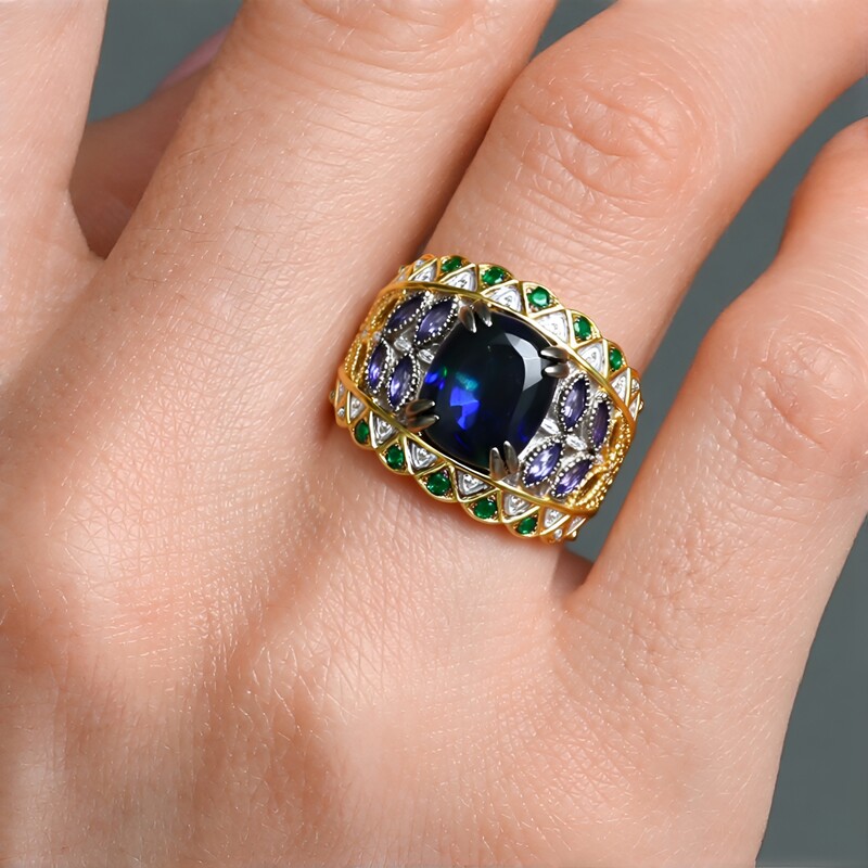 Anillo en plata con Ópalo de Mezezo (Gems en Vogue)