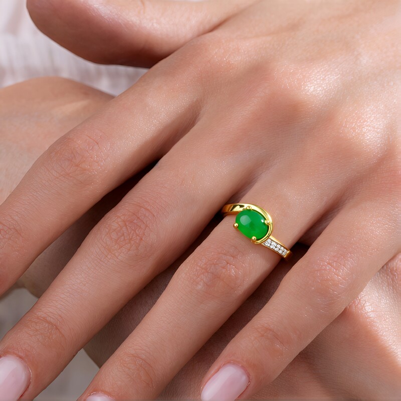 Zilveren ring met een keizerlijk chrysopraas