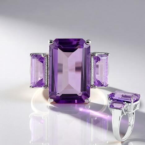 Anello in argento con Ametista