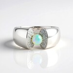 Anello in argento con Opale di Welo (de Melo Essence)