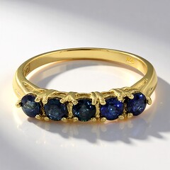 Anello placcato in oro con Zaffiro della Birmania