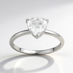 Anello in argento con Topazio Bianco