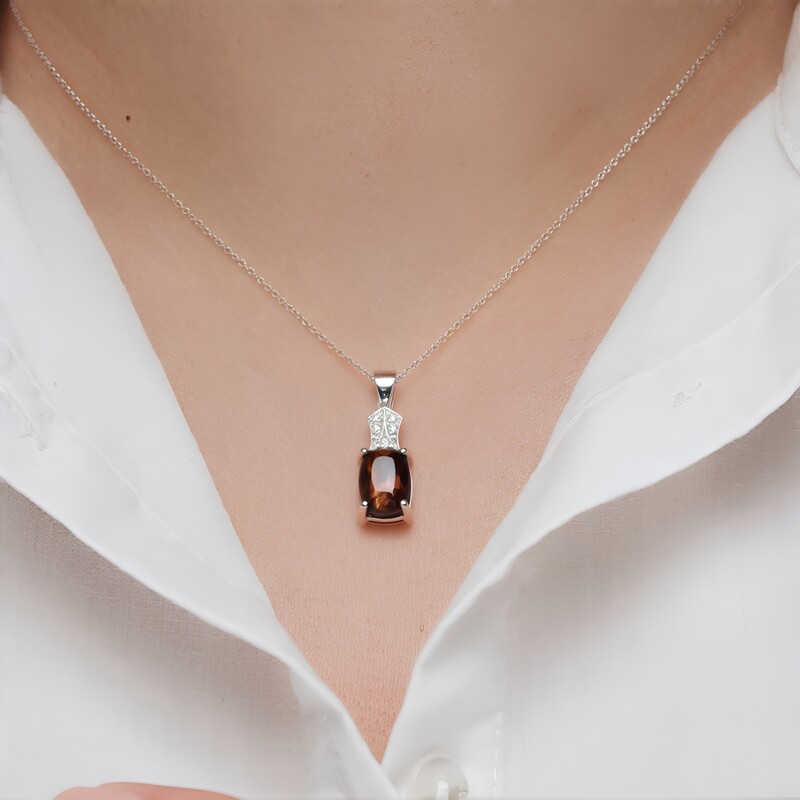 Rotes Tigerauge-Silberanhänger