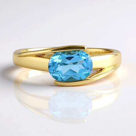 Bague en argent et Topaze bleu Suisse