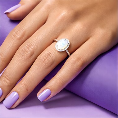 Anello in argento con Opale di Welo