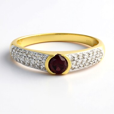 Anello placcato in oro con Rodolite Brasiliana