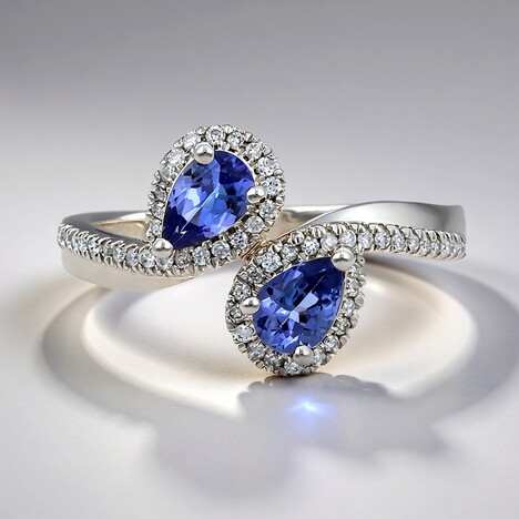 Anello in oro con Tanzanite AAA