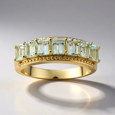 Anello in oro con Berillo Verde Menta Nigeriano