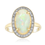 Gouden ring met een Braziliaanse witte opaal