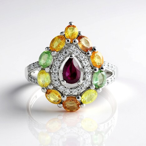 Anello in argento con Rodolite