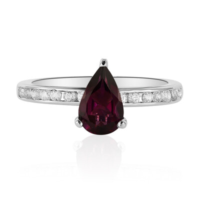Anello in argento con Rodolite
