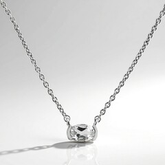 Collana in argento con Topazio Bianco