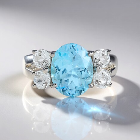 Anello in argento con Topazio Blu Cielo
