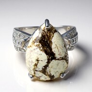 Anello in argento con Magnesite