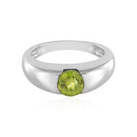 Anello in oro con Sfene